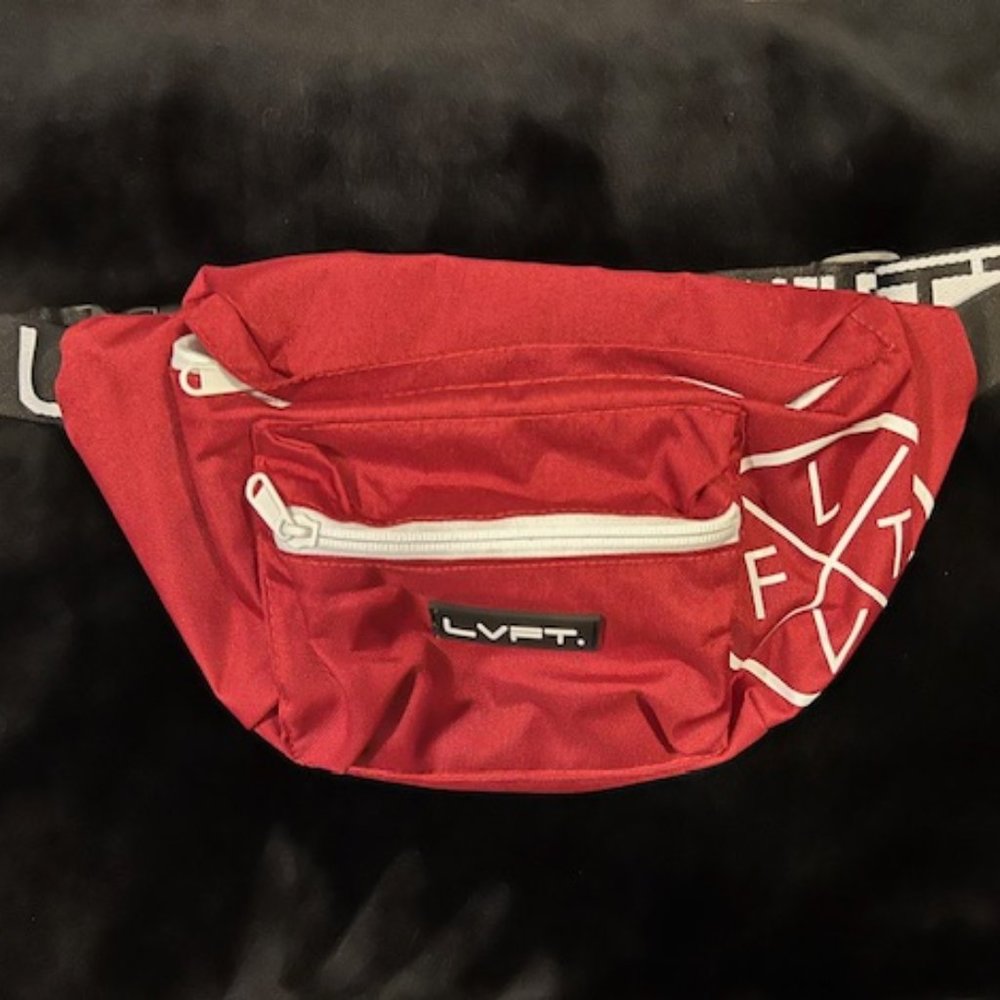 LVFT WAIST PACK-BERRY